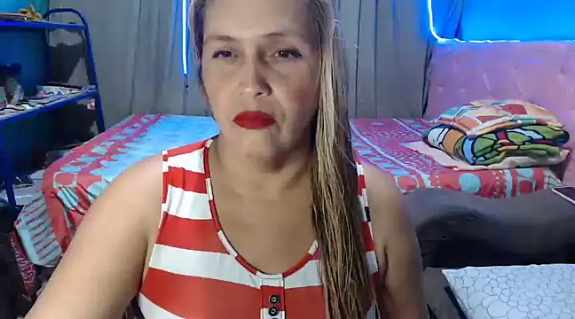 mom son dirty online show from 02/07/25, 12:42