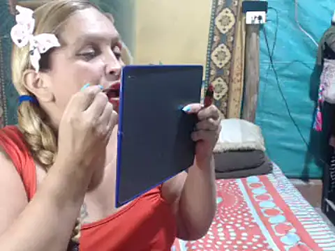 mom son dirty online show from 10/07/25, 10:51