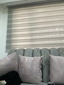 Milff parkerrr online show from 12/27/24, 07:46