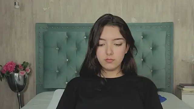 Marcelaa fox online show from 10/14/25, 08:31