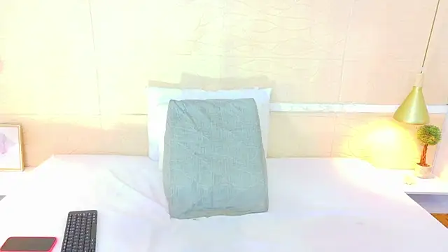 Snapshot of Chocolatte_bar chatting on 11/11/25, 01:55 Chocolatte bar online show from 11/11/25, 01:55