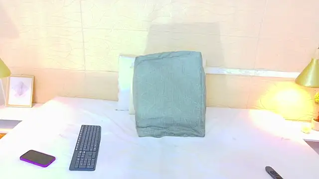 Snapshot of Chocolatte_bar chatting on 01/10/26, 02:08 Chocolatte bar online show from 01/10/26, 02:08