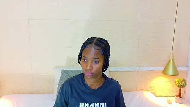 Snapshot of Chocolatte_bar chatting on 02/25/26, 01:43 Chocolatte bar online show from 02/25/26, 01:43