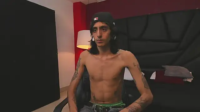 Matthew Dixonn online show from 12/21/24, 04:52