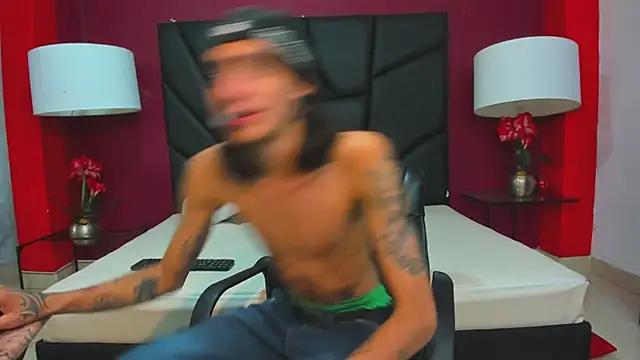 Matthew Dixonn online show from 01/04/25, 04:44