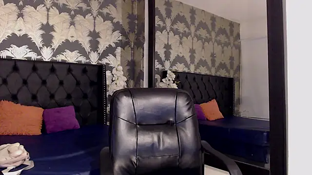 Matthew Dixonn online show from 01/17/25, 05:32