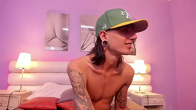 Matthew Dixonn online show from 01/28/25, 10:12