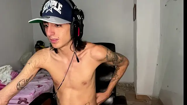 Matthew Dixonn online show from 02/07/25, 04:59