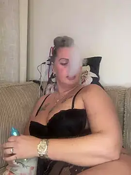 vanessaNL online show from 02/02/25, 09:56