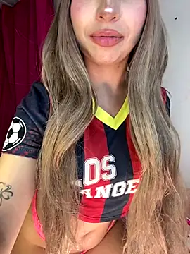 lunaapppp online show from 11/28/25, 03:20