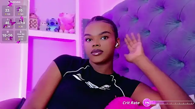 CamiEstrada online show from 10/17/25, 11:18