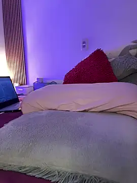 Mae Henao9 online show from 09/09/25, 04:12