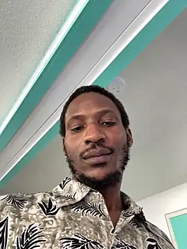 Snapshot of Hardguyy chatting on 03/07/26, 02:41 Hardguyy online show from 03/07/26, 02:41