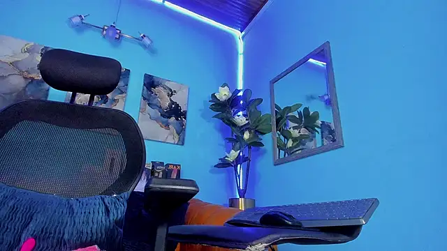  hairybeard  online show from 01/28/25, 11:06