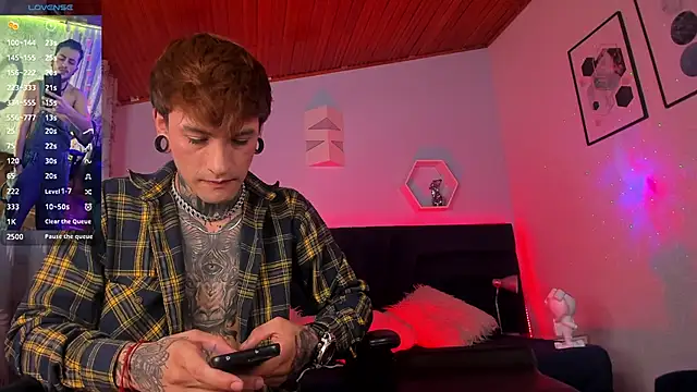  hairybeard  online show from 09/17/25, 09:05