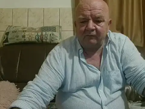 Snapshot of fullballs6 chatting on 01/30/25, 03:55 fullballs6 online show from 01/30/25, 03:55