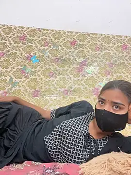 ks536191 online show from 10/24/25, 05:15