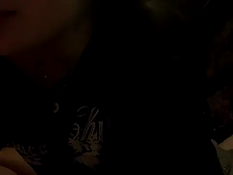 Snapshot of space_g1rl chatting on 11/02/25, 08:22 space g1rl online show from 11/02/25, 08:22