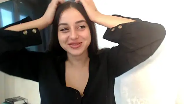 Snapshot of courtneyPerfect chatting on 09/30/25, 02:11 courtneyPerfect online show from 09/30/25, 02:11