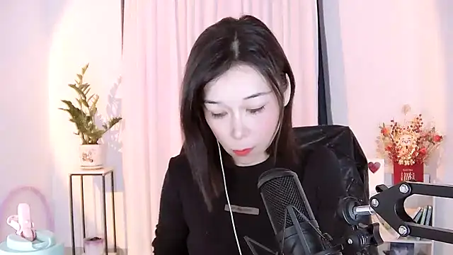 Amity-ox online show from 02/15/25, 04:36