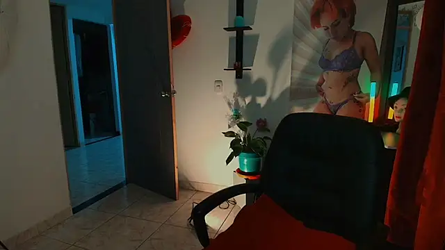 Snapshot of TinnaDawsom chatting on 03/17/26, 01:32 TinnaDawsom online show from 03/17/26, 01:32