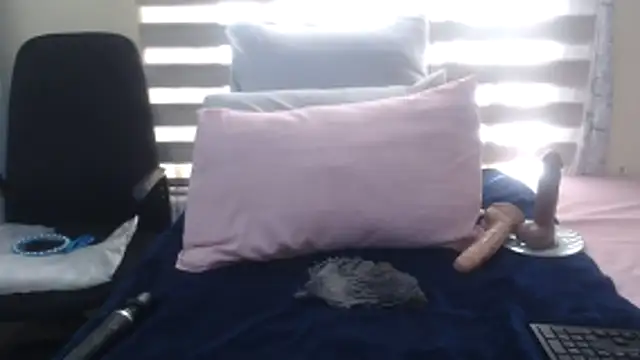 Foxybrownxx1 online show from 06/16/26, 07:11