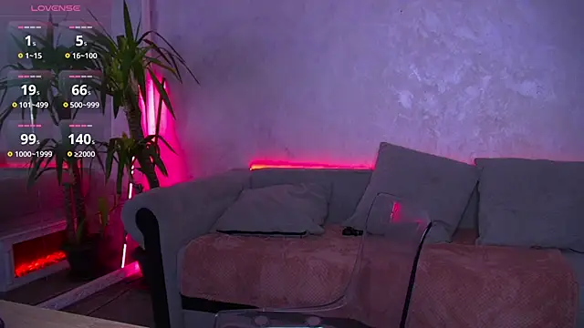 Snapshot of BambiAndAyline chatting on 03/06/25, 07:36 BambiAndAyline online show from 03/06/25, 07:36