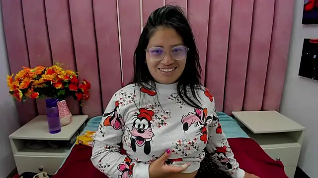 Snapshot of Miaa_Smiith_ chatting on 09/25/25, 03:10 Miaa Smiith online show from 09/25/25, 03:10