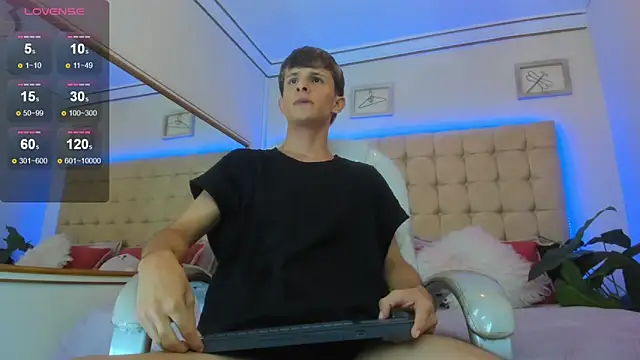 Belami blake  online show from 01/31/25, 03:41