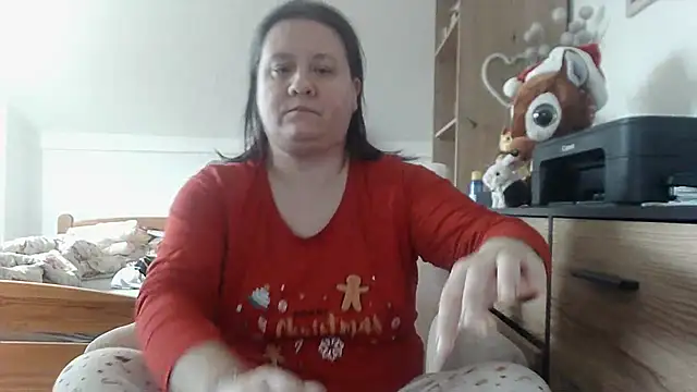 Snapshot of ReifeVenna chatting on 12/20/25, 09:49 ReifeVenna online show from 12/20/25, 09:49