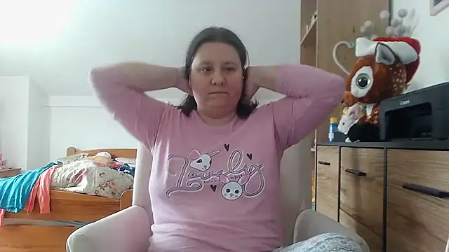 Snapshot of ReifeVenna chatting on 01/07/26, 09:01 ReifeVenna online show from 01/07/26, 09:01