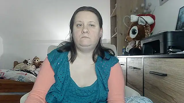 Snapshot of ReifeVenna chatting on 01/12/26, 04:12 ReifeVenna online show from 01/12/26, 04:12