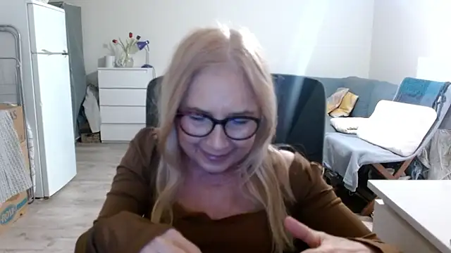 sofia xkiss online show from 03/13/25, 02:44