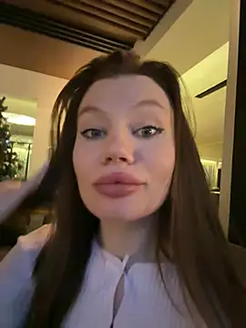 Snapshot of justmila chatting on 12/23/24, 03:12 justmila online show from 12/23/24, 03:12