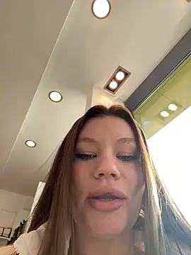 Snapshot of justmila chatting on 12/29/24, 01:17 justmila online show from 12/29/24, 01:17