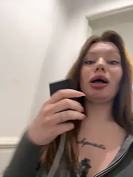 Snapshot of justmila chatting on 01/02/25, 12:24 justmila online show from 01/02/25, 12:24