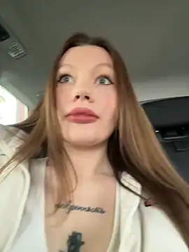 Snapshot of justmila chatting on 01/20/25, 10:51 justmila online show from 01/20/25, 10:51