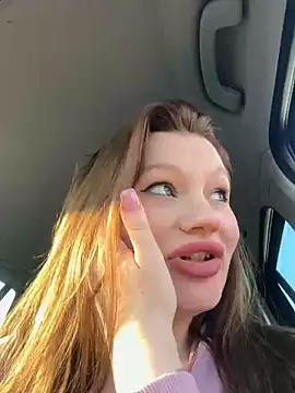 Snapshot of justmila chatting on 02/13/25, 02:52 justmila online show from 02/13/25, 02:52