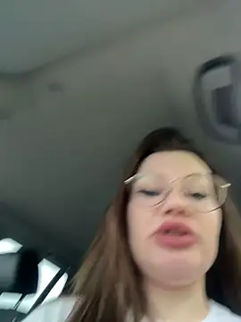 Snapshot of justmila chatting on 02/16/25, 03:48 justmila online show from 02/16/25, 03:48