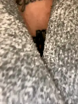 Snapshot of justmila chatting on 10/06/25, 11:40 justmila online show from 10/06/25, 11:40