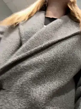 Snapshot of justmila chatting on 11/07/25, 11:32 justmila online show from 11/07/25, 11:32