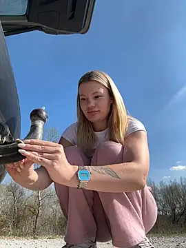 Snapshot of justmila chatting on 03/16/26, 12:20 justmila online show from 03/16/26, 12:20