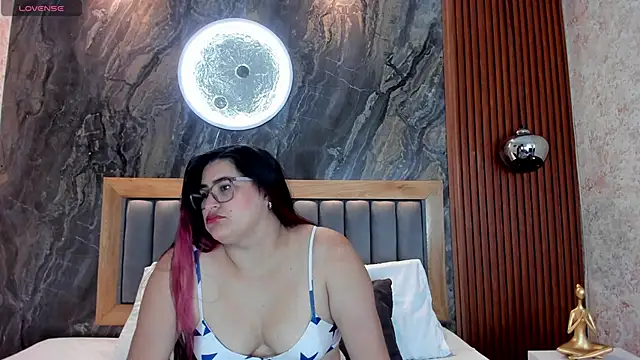 BellaPeers  online show from 10/03/25, 12:13