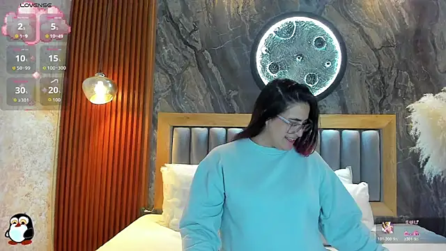 BellaPeers  online show from 03/11/26, 12:00