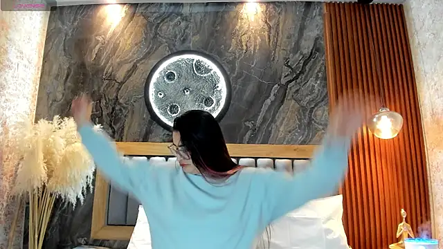 BellaPeers  online show from 05/11/26, 10:43
