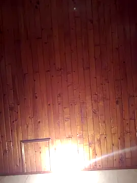 Snapshot of _____sams chatting on 02/14/25, 02:18 sams online show from 02/14/25, 02:18