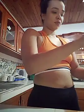 Snapshot of _____sams chatting on 03/18/25, 01:31 sams online show from 03/18/25, 01:31