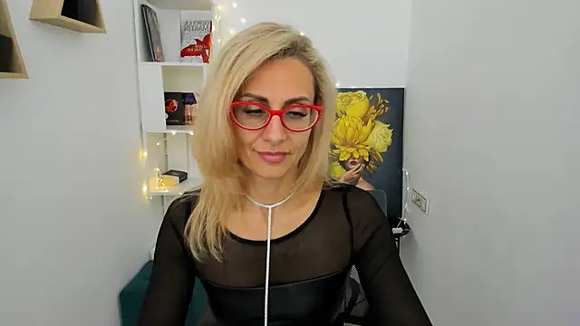 MuseOfStage online show from 02/19/25, 05:49