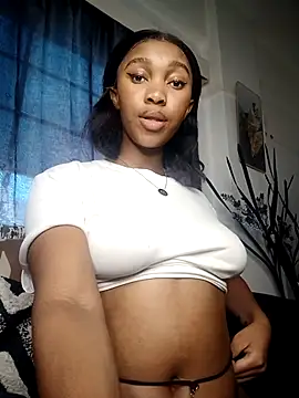 Shria107 online show from 11/21/25, 03:22