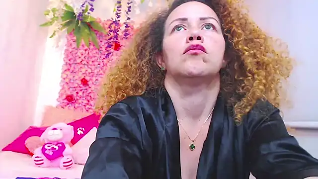 BLONDE SEXYHOT online show from 10/25/25, 03:58